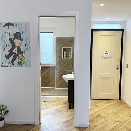 Lucky Apartment *